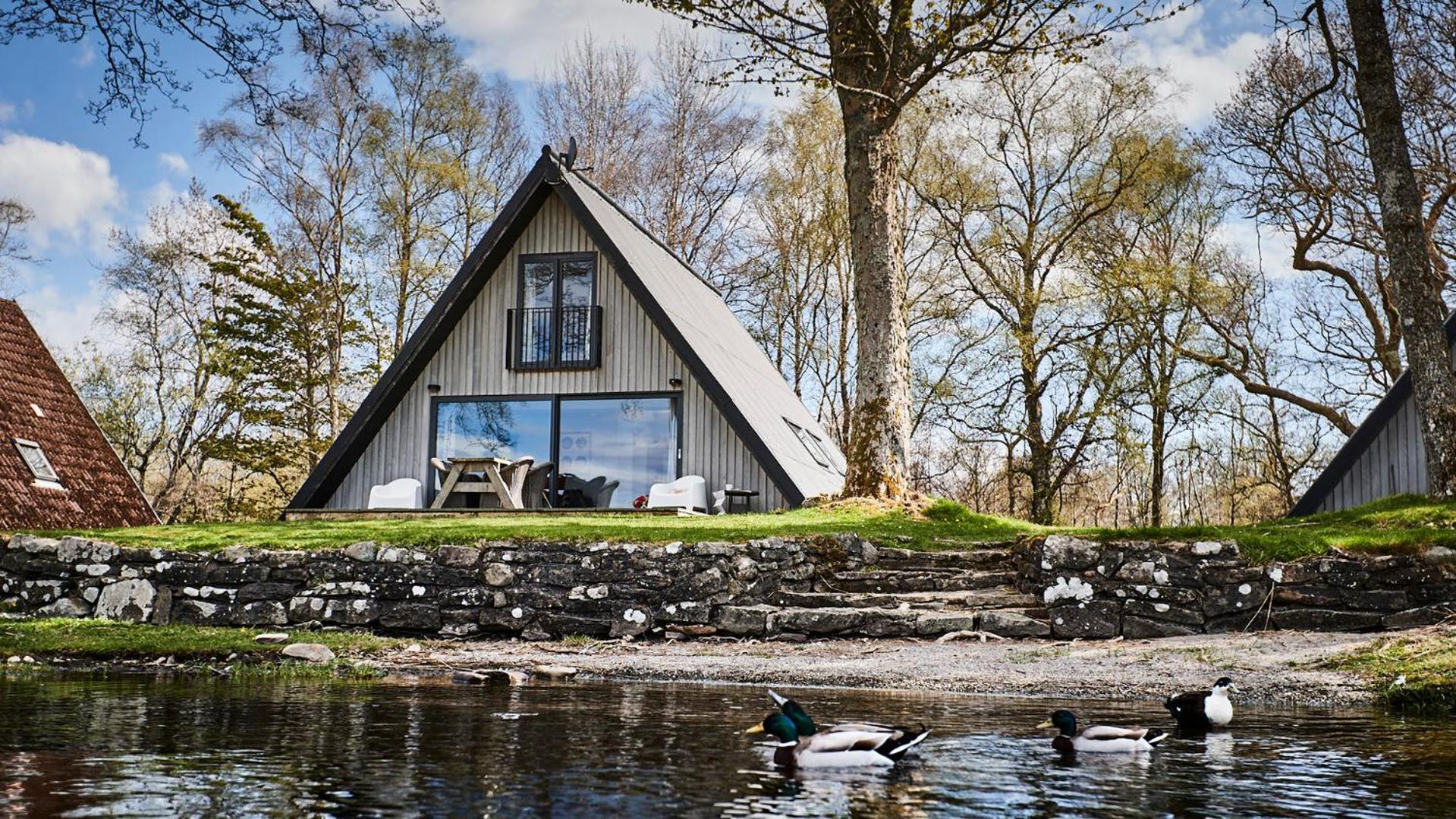 Lochend Chalets Port Of Menteith Bagian luar foto