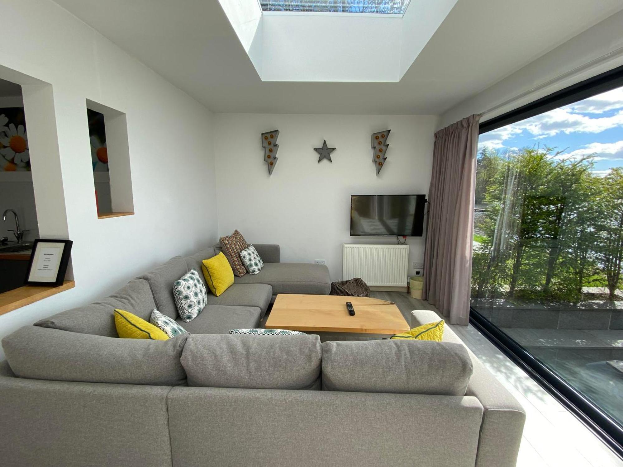 Lochend Chalets Port Of Menteith Bagian luar foto